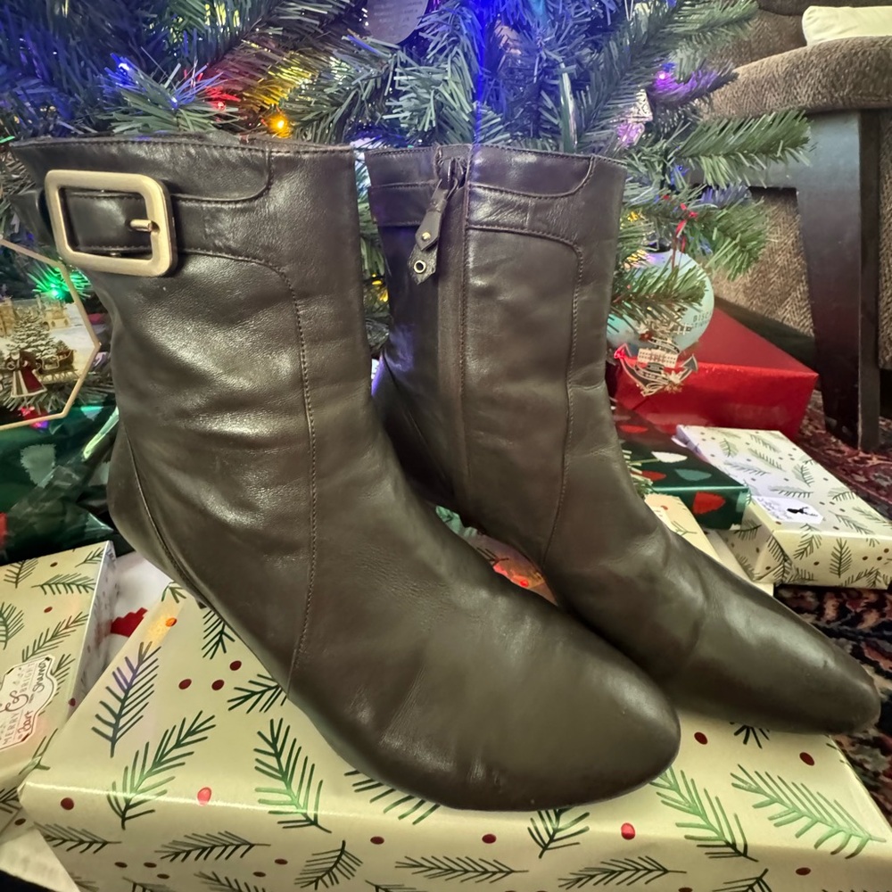 Cole Haan Boots with Nike Sole